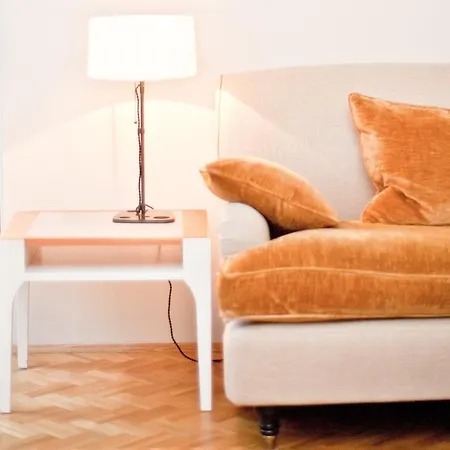 Отель Cortiina Мюнхен