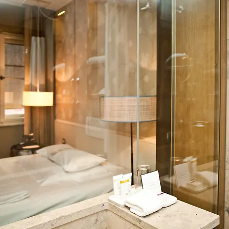 Cortiina 4*