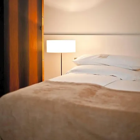 Cortiina 4*
