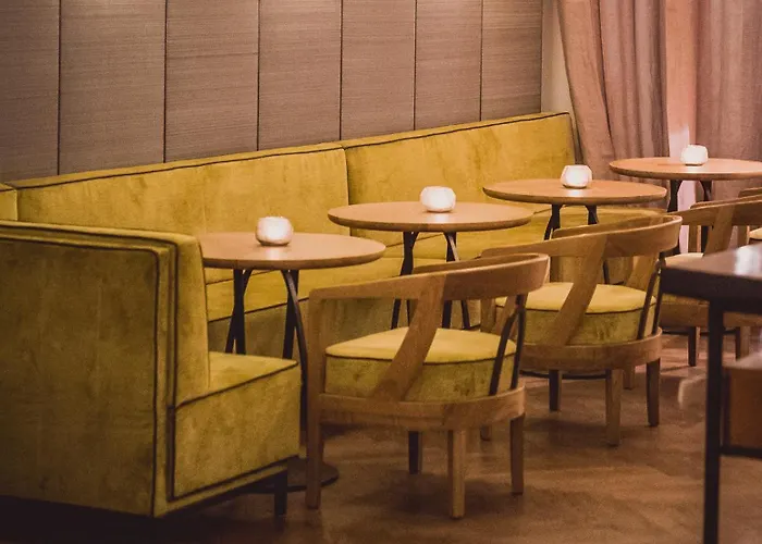 מלון Cortiina 4*