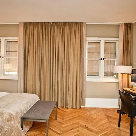 Hotel Cortiina Munich