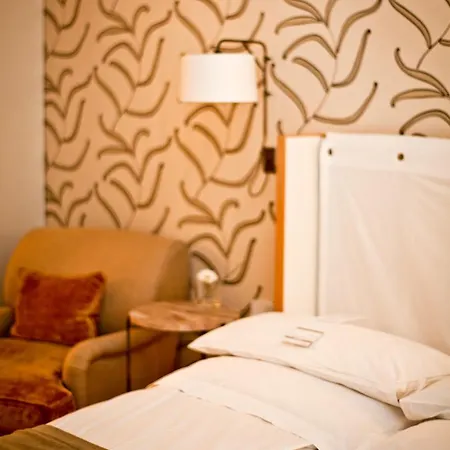 Cortiina 4*